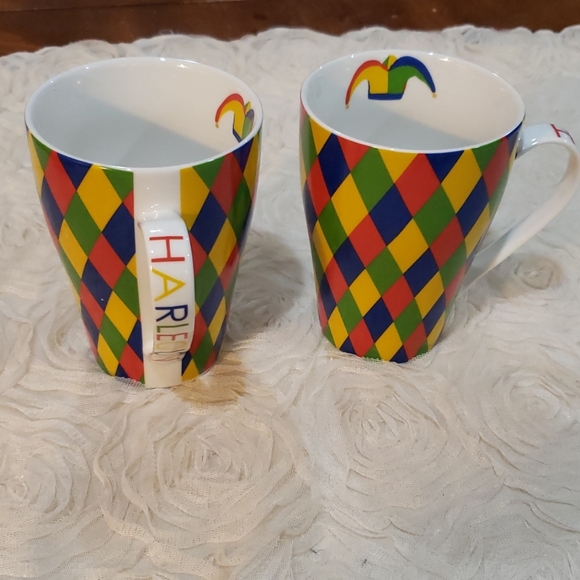 Harlequin Other - 3🚨/$25 🆕️ Harlequin designed in England orginal